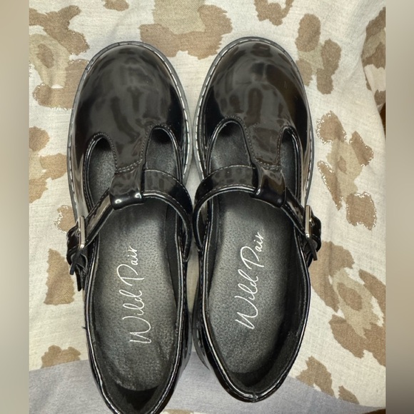 SOLD - Picture 5 of 6